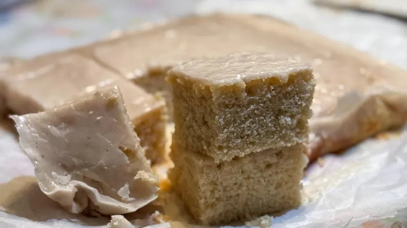 One Bowl Vanilla Cake Bar Recipe